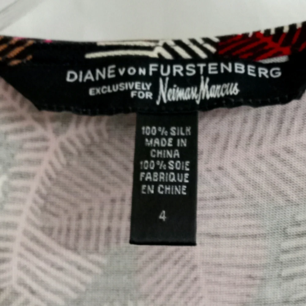 *🌟Diane Von Furstenberg 100% Silk Burgundy/Gray Iconic Wrap Kye Dress- Vintage - Picture 7 of 16